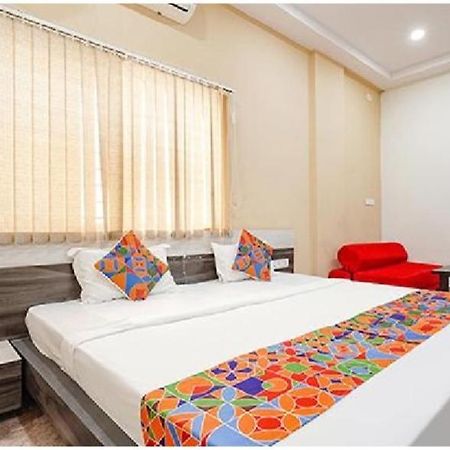 Lavish Residency Hotel บังกาลอร์ ภายนอก รูปภาพ
