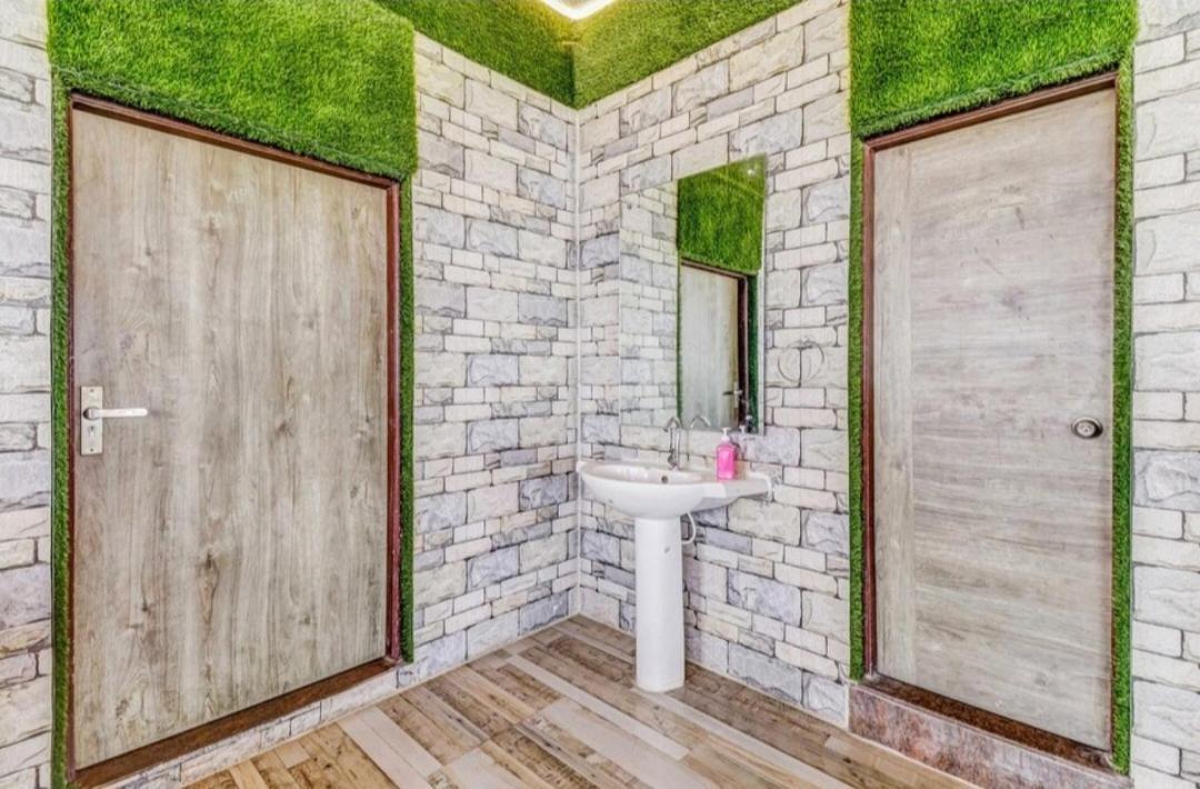 Lavish Residency Hotel บังกาลอร์ ภายนอก รูปภาพ