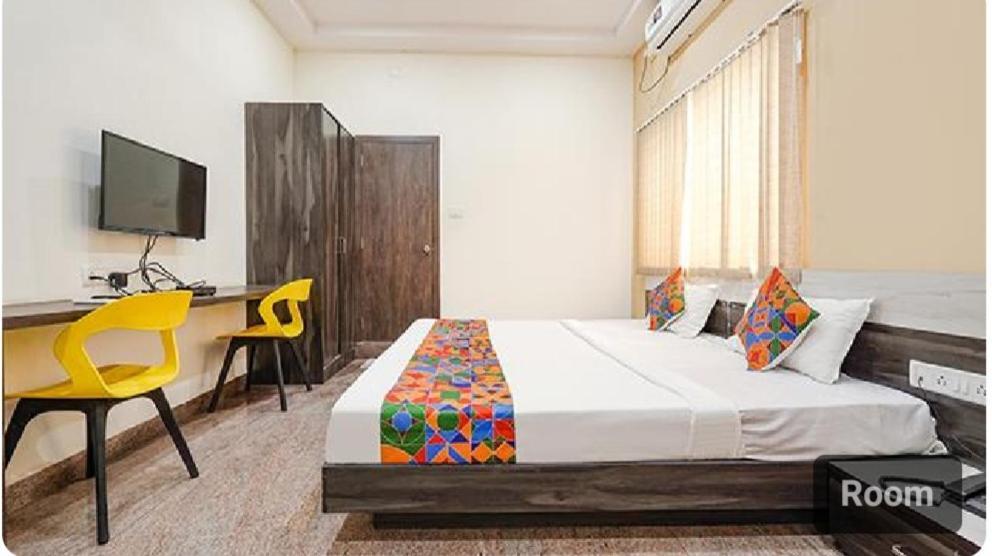 Lavish Residency Hotel บังกาลอร์ ภายนอก รูปภาพ